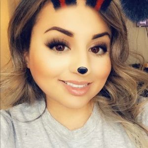 Meet your Posher, Raquel